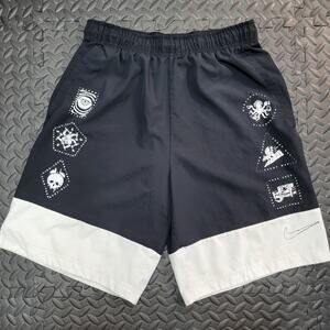 Nike Dri Fit Graphic Shorts Medium Black Gray Athletic Running Shorts